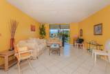 2861 Somerset Drive - Photo 18