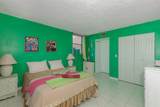 2861 Somerset Drive - Photo 31