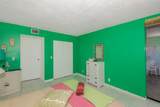 2861 Somerset Drive - Photo 32