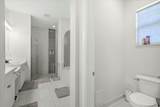 9010 Watercrest Cir - Photo 18