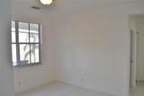 872 Tanglewood Cr - Photo 18