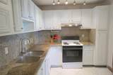 2821 Somerset Drive - Photo 3