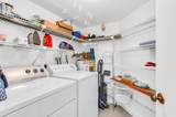2255 Lindell Boulevard - Photo 23