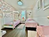 8451 Grand Prix Lane - Photo 55