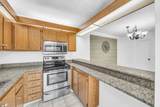 825 Center Street - Photo 11