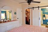 8031 Homestead Avenue - Photo 14