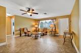 913 16 Place - Photo 4
