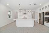 6188 Tuckaway Avenue - Photo 5