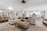 6 52nd Square - Photo 18