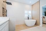 6 52nd Square - Photo 54