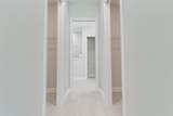 2005 Bridgepointe Circle - Photo 15