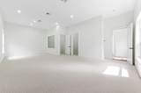 728 Deerwood Court - Photo 32
