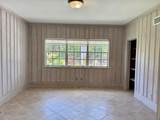 206 Russlyn Drive - Photo 6