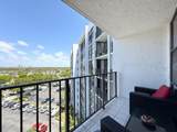 800 Parkview Drive - Photo 22