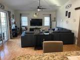 552 Dauphin Avenue - Photo 9