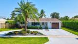 520 3rd Court - Photo 2