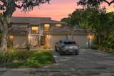 5548 Schooner Oaks Way - Photo 1