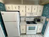 301 Croton Avenue - Photo 14