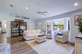 15429 Temple Boulevard - Photo 4