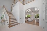 556 Greenway Drive - Photo 6