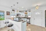 711 Harbour Terrace - Photo 9