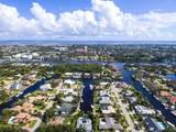 811 Oak Harbour Drive - Photo 40