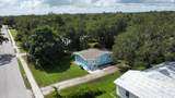 1806 2 Avenue - Photo 2