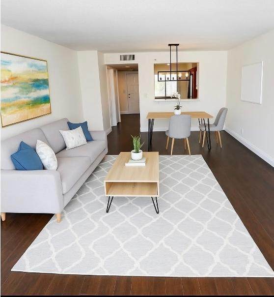 7290 Kinghurst Drive - Photo 1