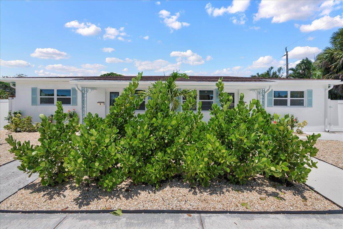 2741 Parker Avenue - Photo 1