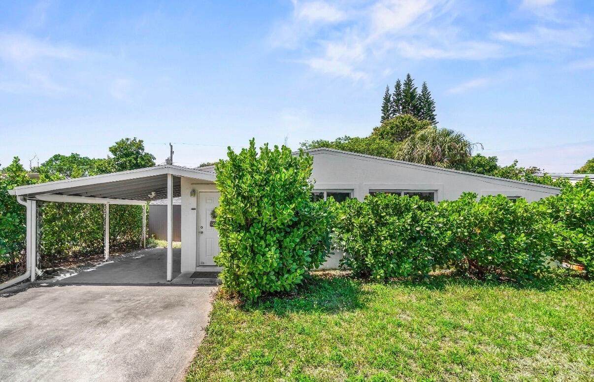 414 15th Avenue - Photo 1