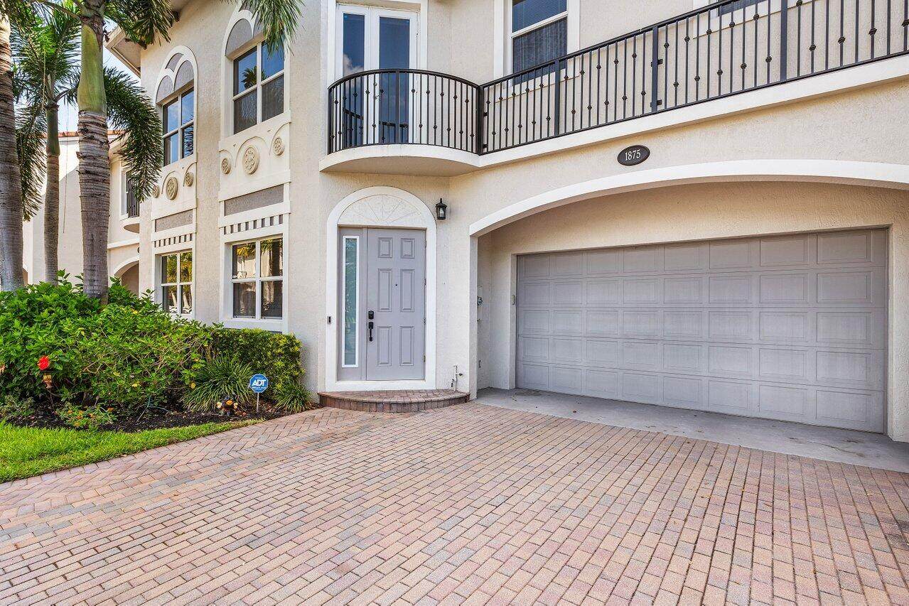 1875 Highland Grove Drive - Photo 1