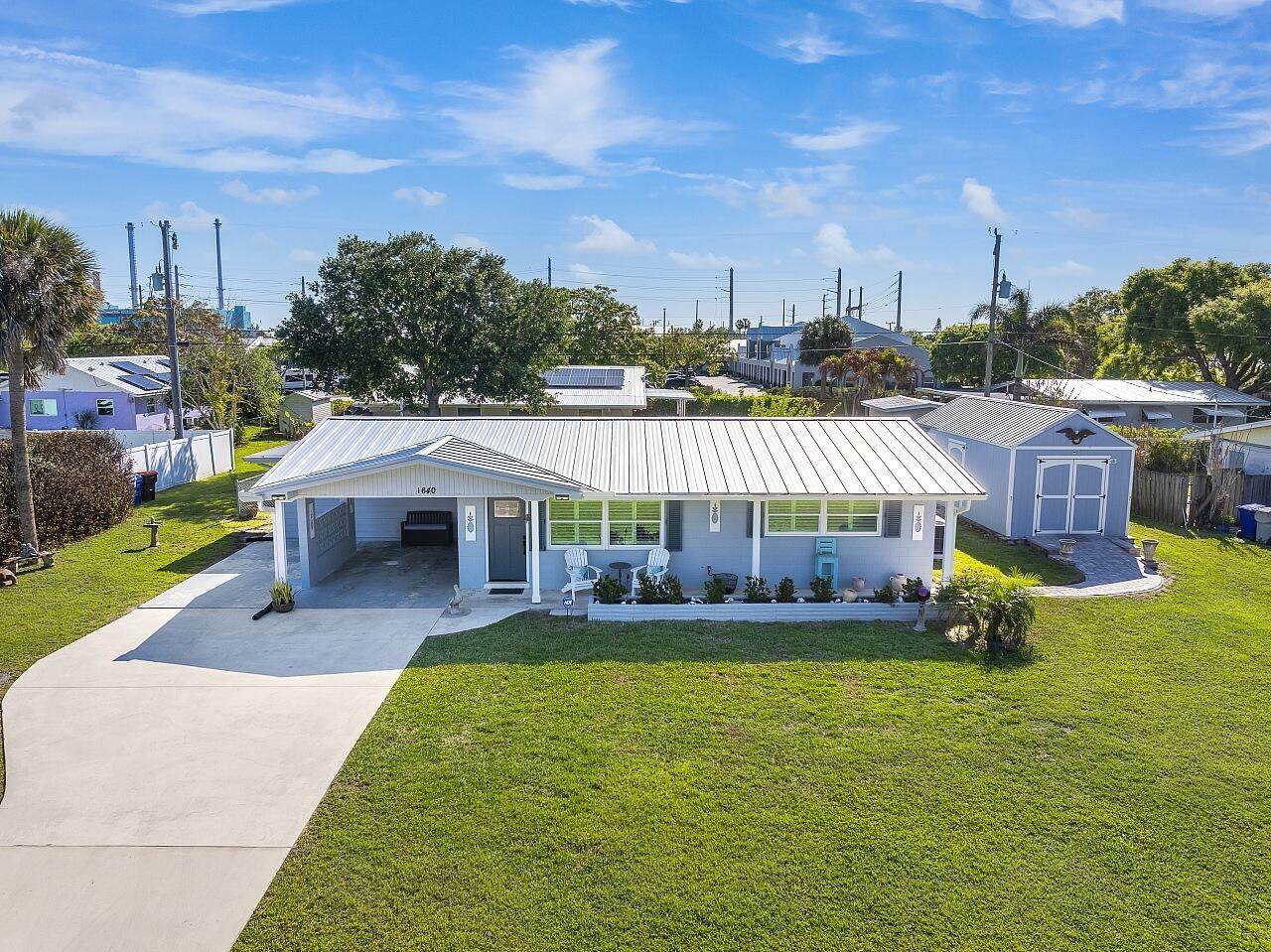 1640 4th Avenue - Photo 1