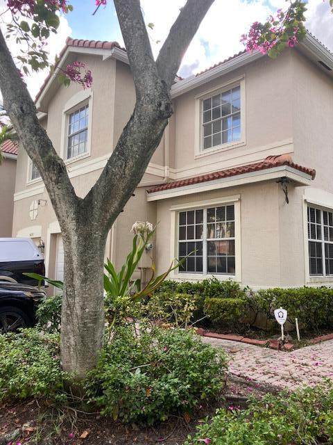 4262 124th Way - Photo 1