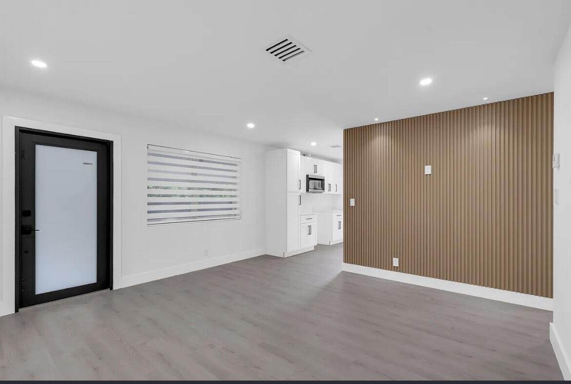 1341 10th Avenue - Photo 1