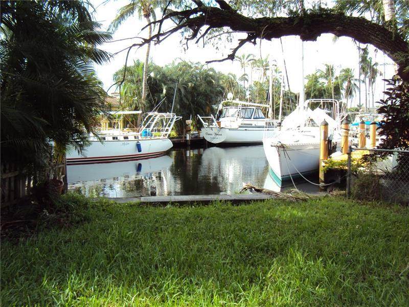 900 Guava Isle - Photo 1