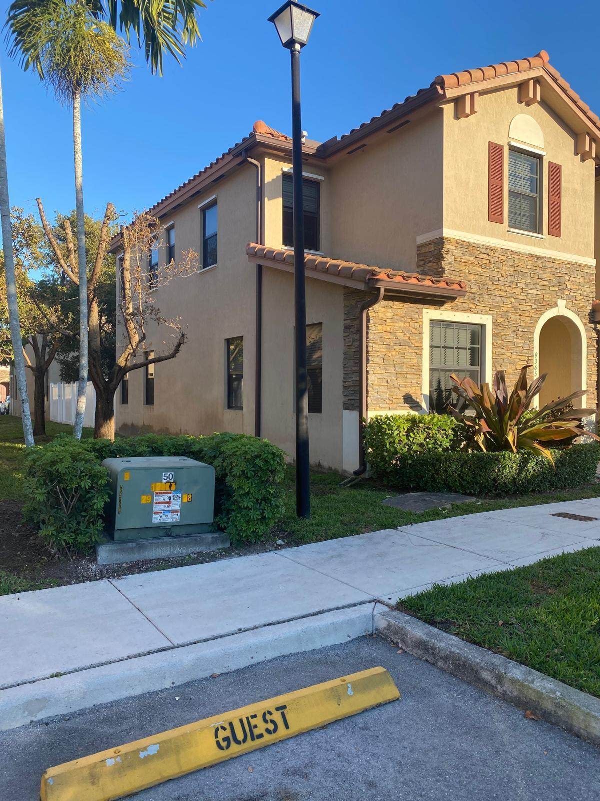 9365 33rd Avenue - Photo 1