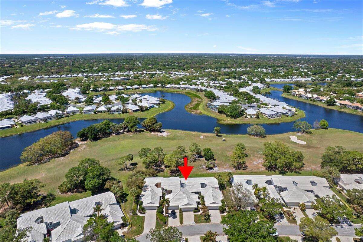 2424 Foxpoint Trail - Photo 1