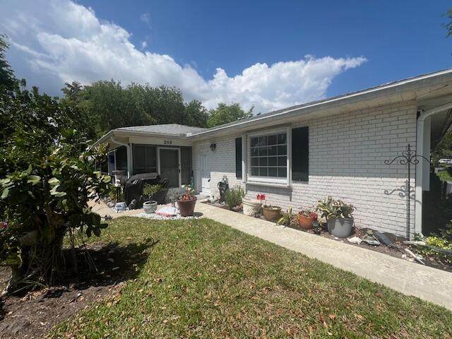 10169 40th Trl Trail - Photo 1