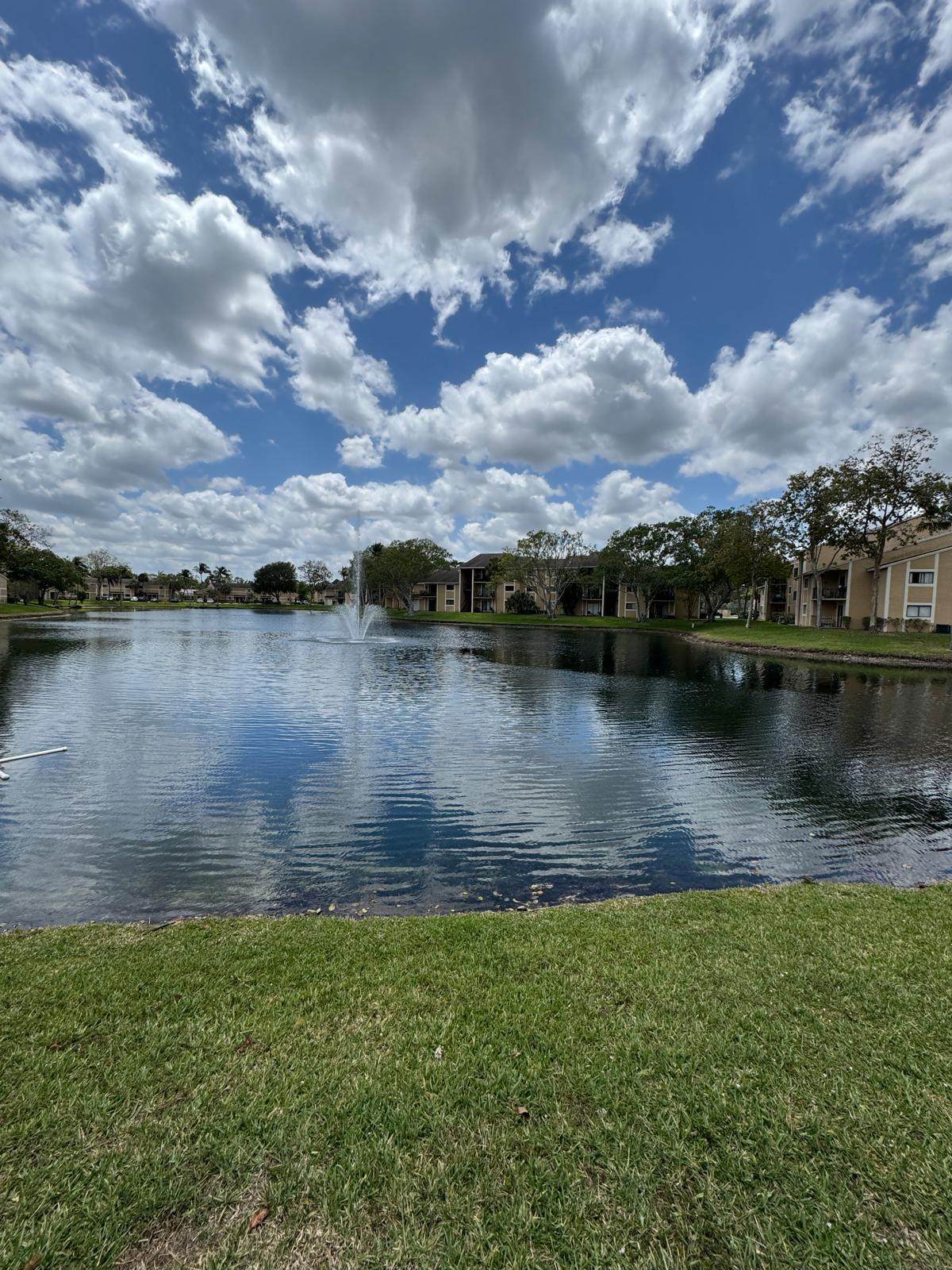 https://bt-photos.global.ssl.fastly.net/beaches/1280_boomver_1_B26012435-2.jpg