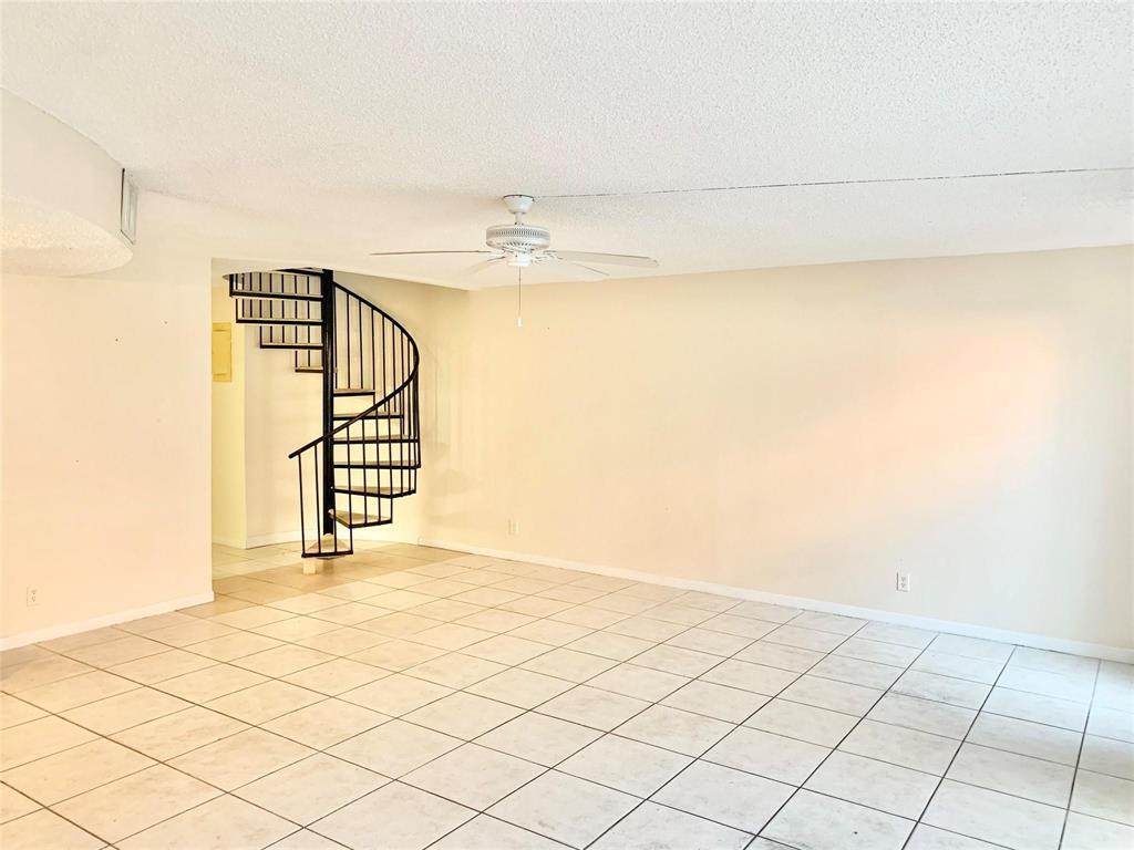 680 Tennis Club Drive - Photo 1