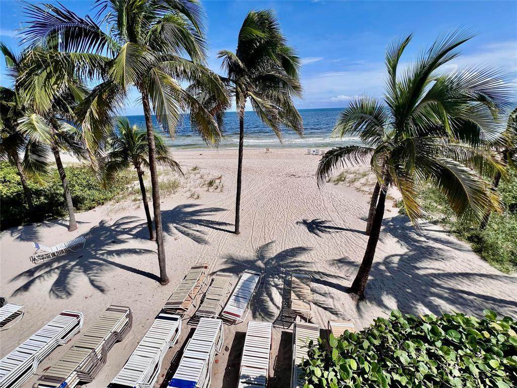 https://bt-photos.global.ssl.fastly.net/beaches/1280_boomver_1_B26016563-2.jpg