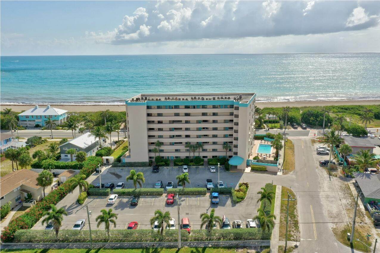 355 Ocean Drive - Photo 1