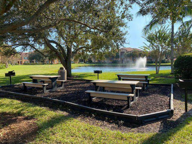 https://bt-photos.global.ssl.fastly.net/beaches/orig_boomver_1_B26016609-2.jpg