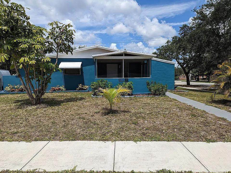 3851 60th Terrace - Photo 1