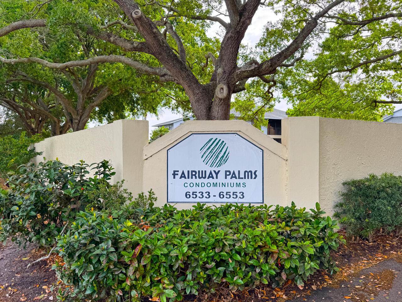6537 Federal Highway - Photo 1