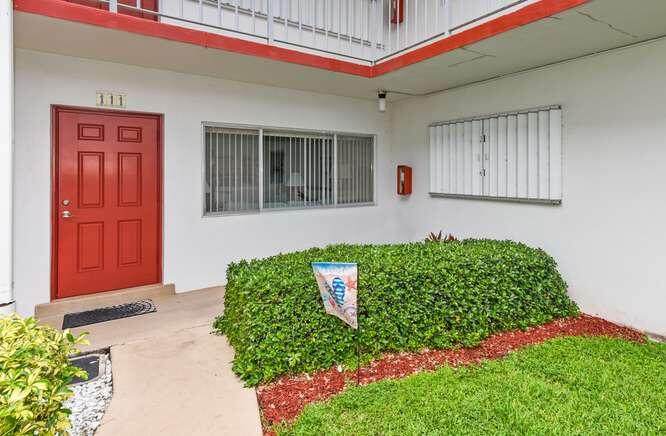 3362 Cynthia Lane - Photo 1