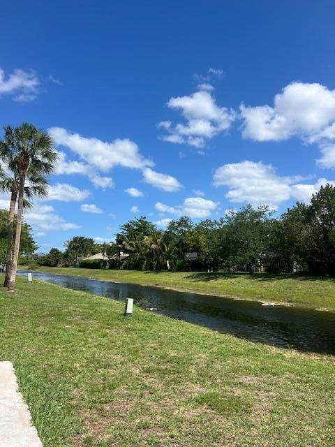10918 Royal Palm Boulevard - Photo 1