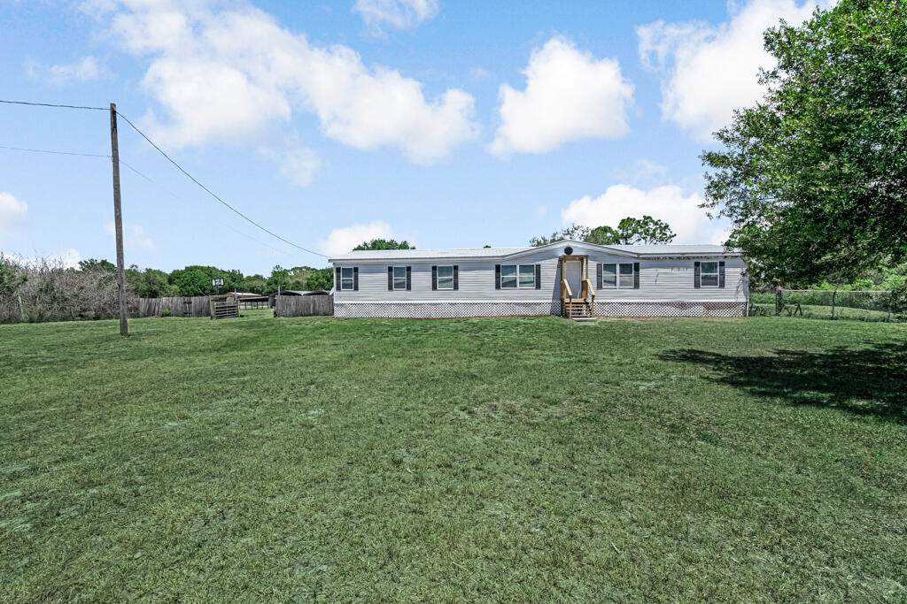 545 Bald Cypress Avenue - Photo 1