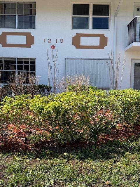 1219 Lakes End Drive - Photo 1