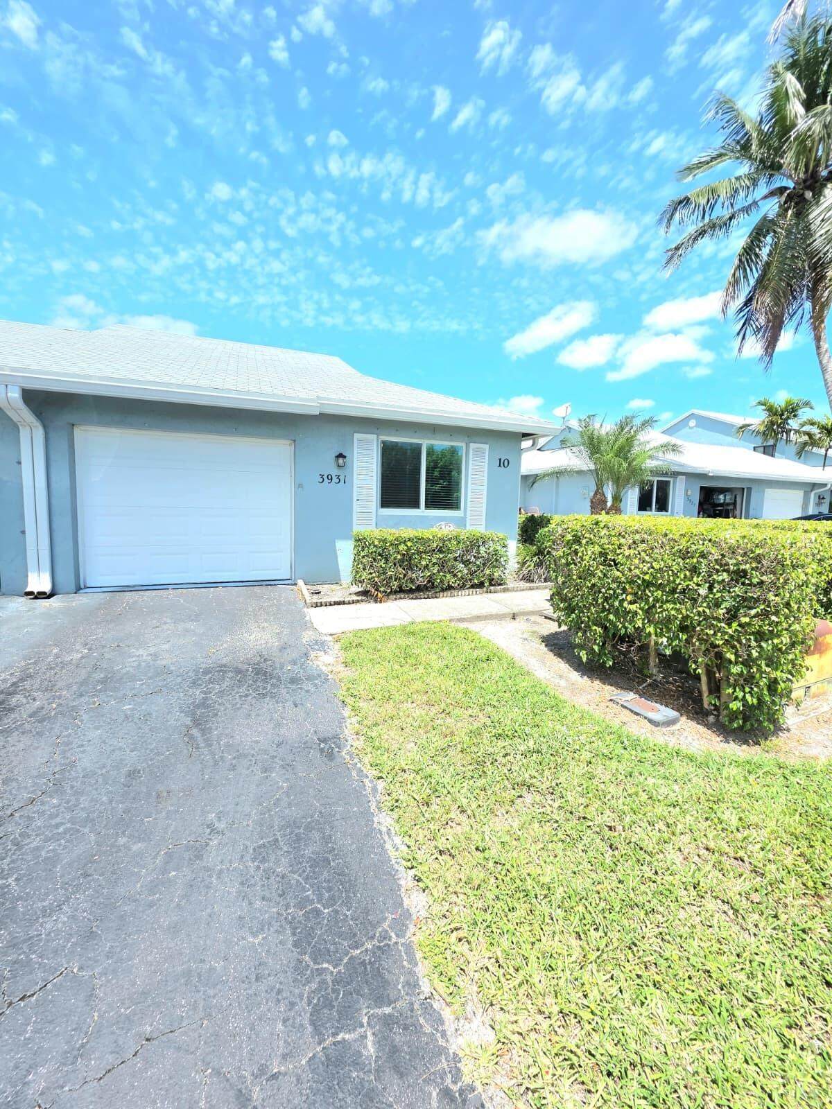 3931 Island Club Circle - Photo 1